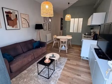 t2 meublé neuf centre blaye