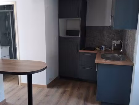 appartement t1 bis refait à neuf