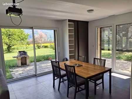 loue maison meublée à bernin