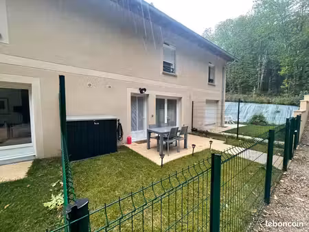 maison « coup de cœur »  triplex f 3/4 avec jardin en lisière de bois disponible le 10/202
