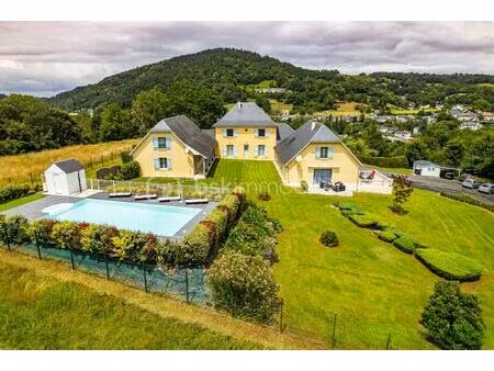 demeure de 410 m² à lourdes
