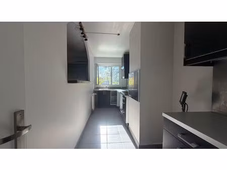 appartement 3 pièces 66 m² à louer évry-courcouronnes 91000 ? | era immobilier