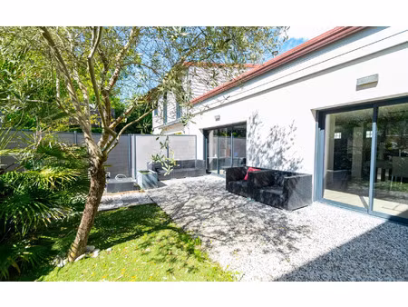 appartement gelos 134.46 m² t-4 à vendre  375 000 €