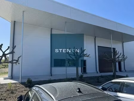 location commerce 550 m²