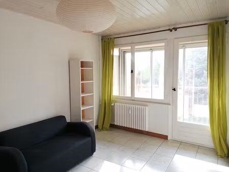 t2 meublé proche frontière