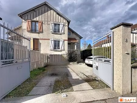 quartier moulin à tan  proche nature et commerces