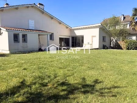 grande maison 150 m²  4 chambres  jardin à pau