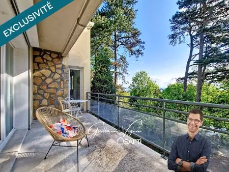 maison avec vue  proche du centre bourg