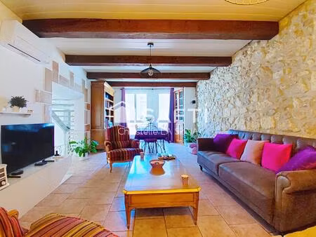 maison de caractère avec garage et terrasse – 3 chambres