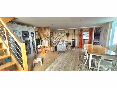 charme  authenticité pour cette jolie maison familiale de 107m² hab avec 3 chambres  extér