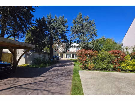 maison + activité libérale + terrain constructible