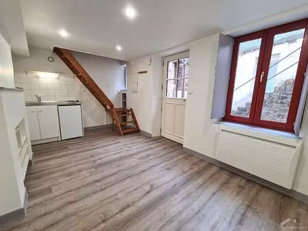 location appartement 2 pièces à vitré (35500) : à louer 2 pièces / 27m² vitré