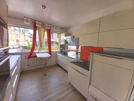 location appartement 5 pièces à dieppe (76200) : à louer 5 pièces / 133m² dieppe