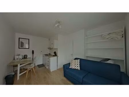 charmant studio meuble