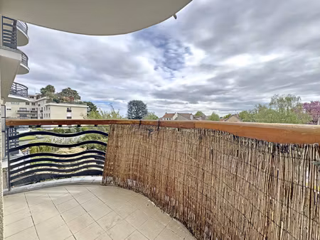 superbe studio au pied de la gare de robinson