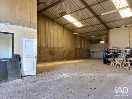 location hangar 200 m²