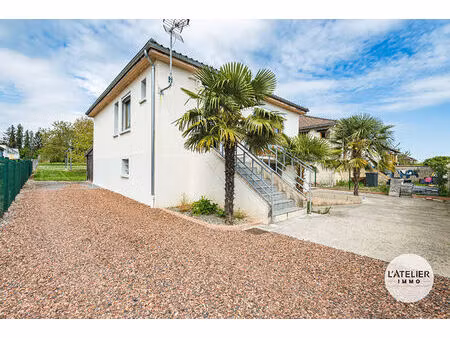 maison avec grand terrain ? secteur recherché d'anizy-le-château