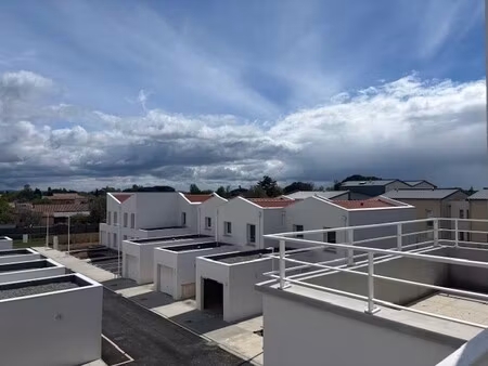 villa neuve t5 de 114m² avec parking