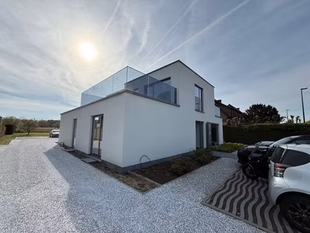 appartement te huur in nazareth-de pinte met 2 slaapkamers