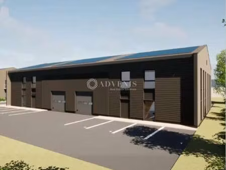vente local d'activités 171 m² à 1 368 m²