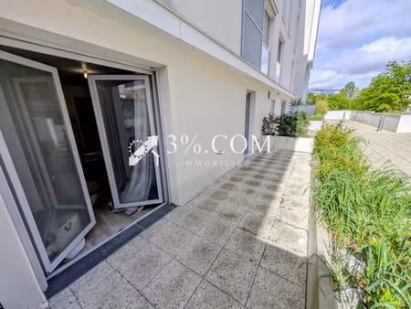 vendu loué : t2 rdc avec terrasse 18 m² | loué jusqu'en sept 2027 | parking | résidence bb
