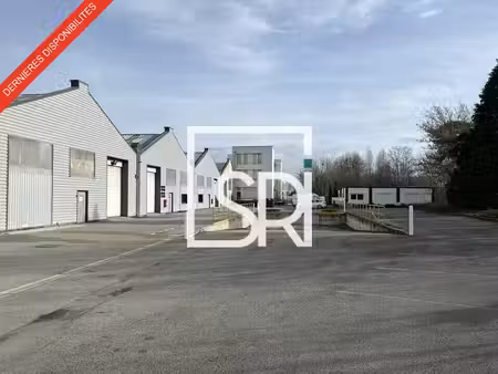 location entrepôt 130 m²
