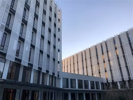 location bureau st jacques de la lande 1 338 m²