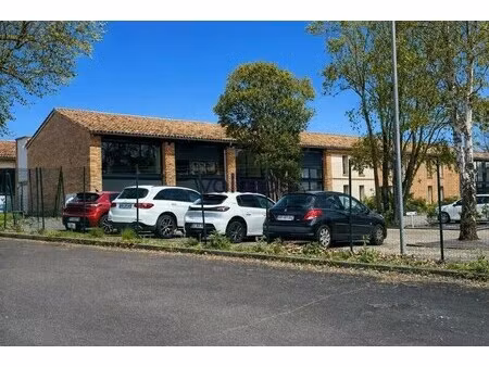 location bureaux 1 200 m²