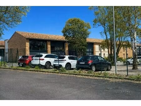 location bureaux 1 200 m²