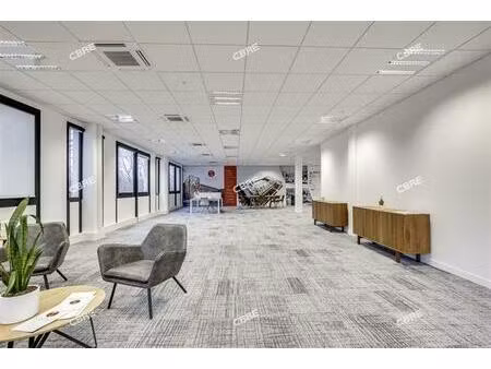 location bureau gennevilliers 388 m²