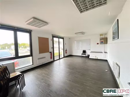 location bureau anglet 32 m²