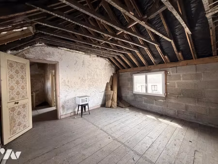 vente maison 4 pièces 105 m² à camon (80450)  105 000 €