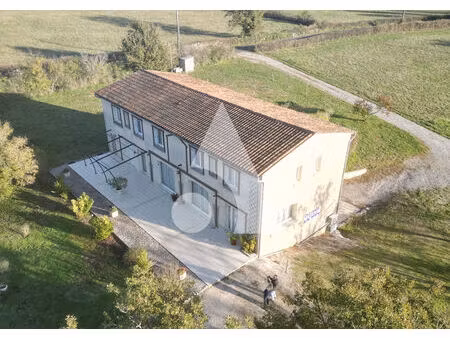 maison  chambres d'hôtes rocamadour 11 pièces 379 m².