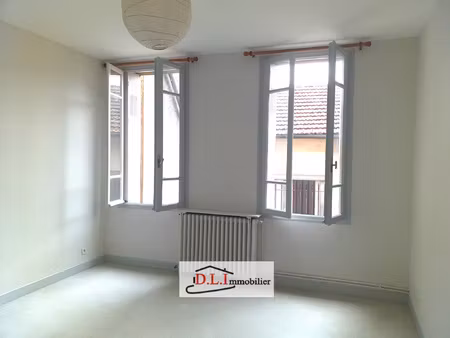 location appartement 2 pièces 51m² moissac 82200