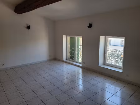 location appartement 2 pièces 38m² lezignan corbieres 11200
