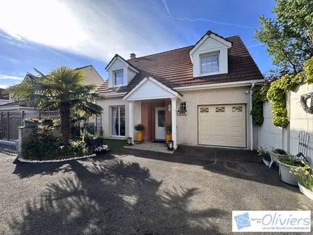 maison de 6 pièces de luxe en vente à guyancourt  france