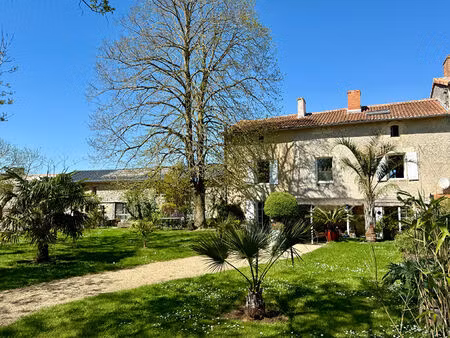 maison 6 pièces 220 m² à vendre / acheter vouzailles 86170 ? | era immobilier