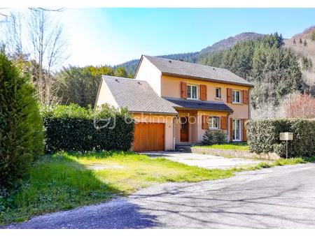 vente villa 7 pièces 130 m² à brusque (12360)  158 000 €