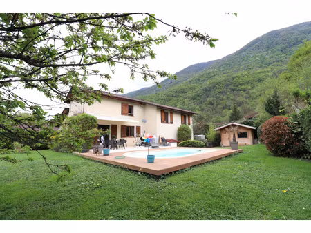 maison individuelle limite vaulnaveys/vizille