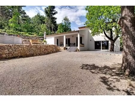 a vendre draguignan - maison 124m² 3 chambres sur 975 m² de terrain
