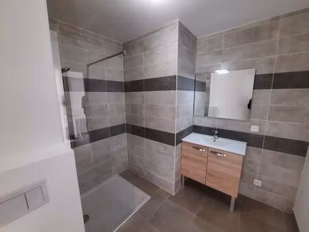 location appartement 2 pièces 46m² st pierre en faucigny 74800