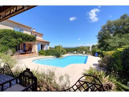 tourves la maison festive