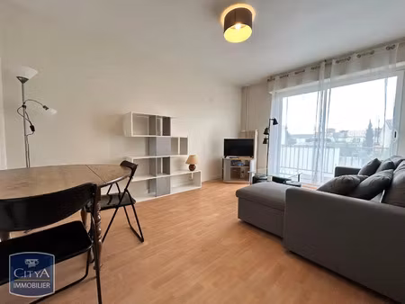 appartement à louer 2 pièces 43.43 m² - niort (79) - 515€
