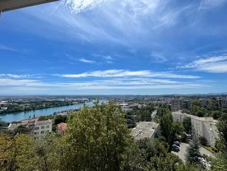 location appartement 4 pièces 64m² la mulatiere 69350