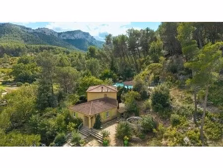 vente maison 5 pièces 160 m² auriol (13390)