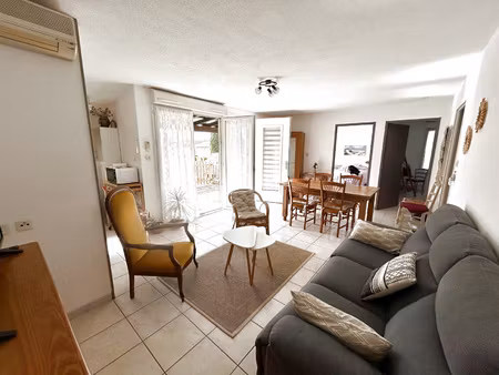 proche carcassonne - en résidence sécurisée - maison plain-p