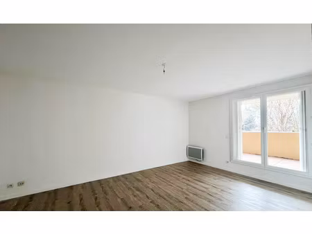 appartement - 3 p - 70 81 m2 - 0