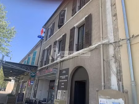 immeuble à vendre sur orgon