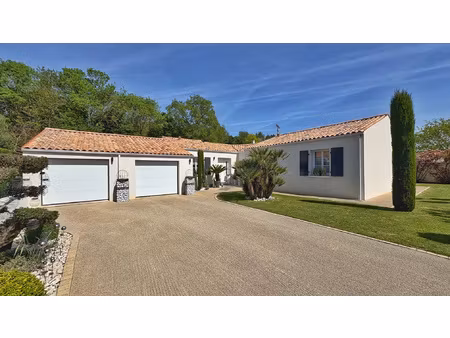 achat maison 5 pièces 144m² aiffres 79230