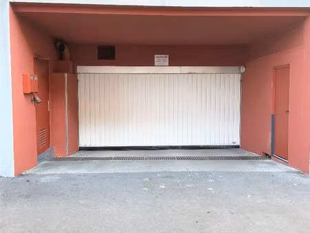 garage fermé proche des allees provencales - aix en provence
